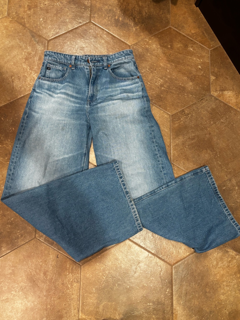 AG - Deven High Waist Wide Leg Jeans